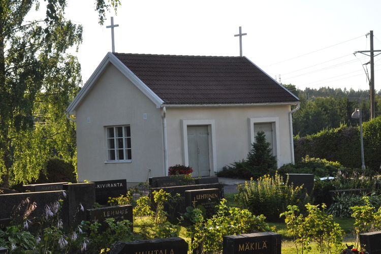 Avaa kuva isommaksi Liedon kirkon hautausmaa_2013 (21)_M.