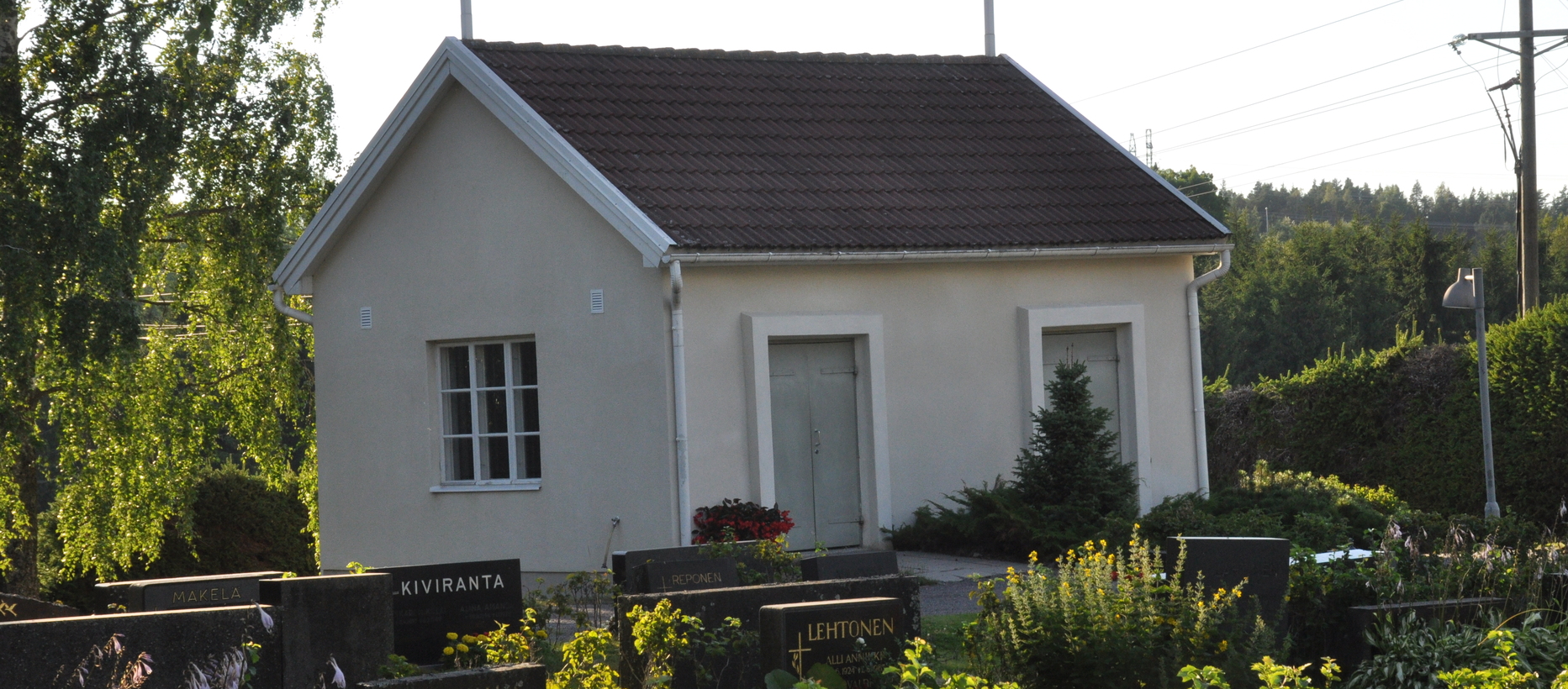 Avaa kuva isommaksi Liedon kirkon hautausmaa_2013 (21)_XL.